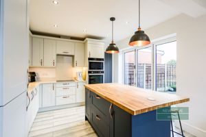 Photo 28- click for photo gallery